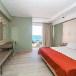 Otel Pegasos Deluxe 5*
