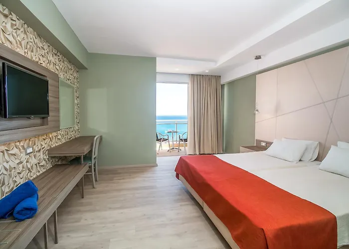 Hotel Pegasos Deluxe 5*