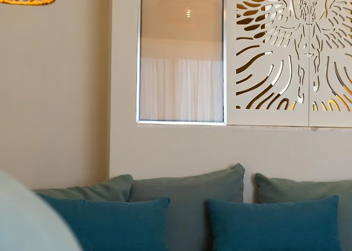 Pegasos Deluxe Hotel