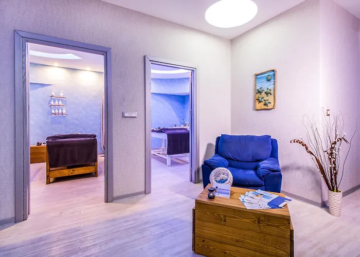 Pegasos Deluxe Hotel