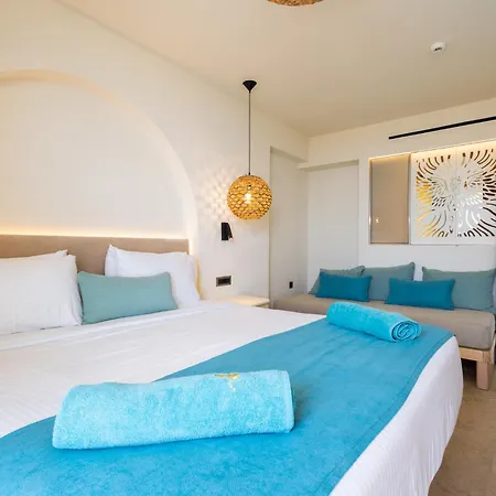 Pegasos Deluxe Hotel