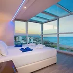 Pegasos Deluxe Hotel