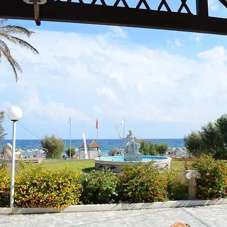 Pegasos Deluxe ファリラキ